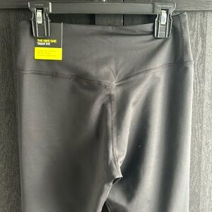 Brand New Nike Mid Rise Tights Fit Performance Legging